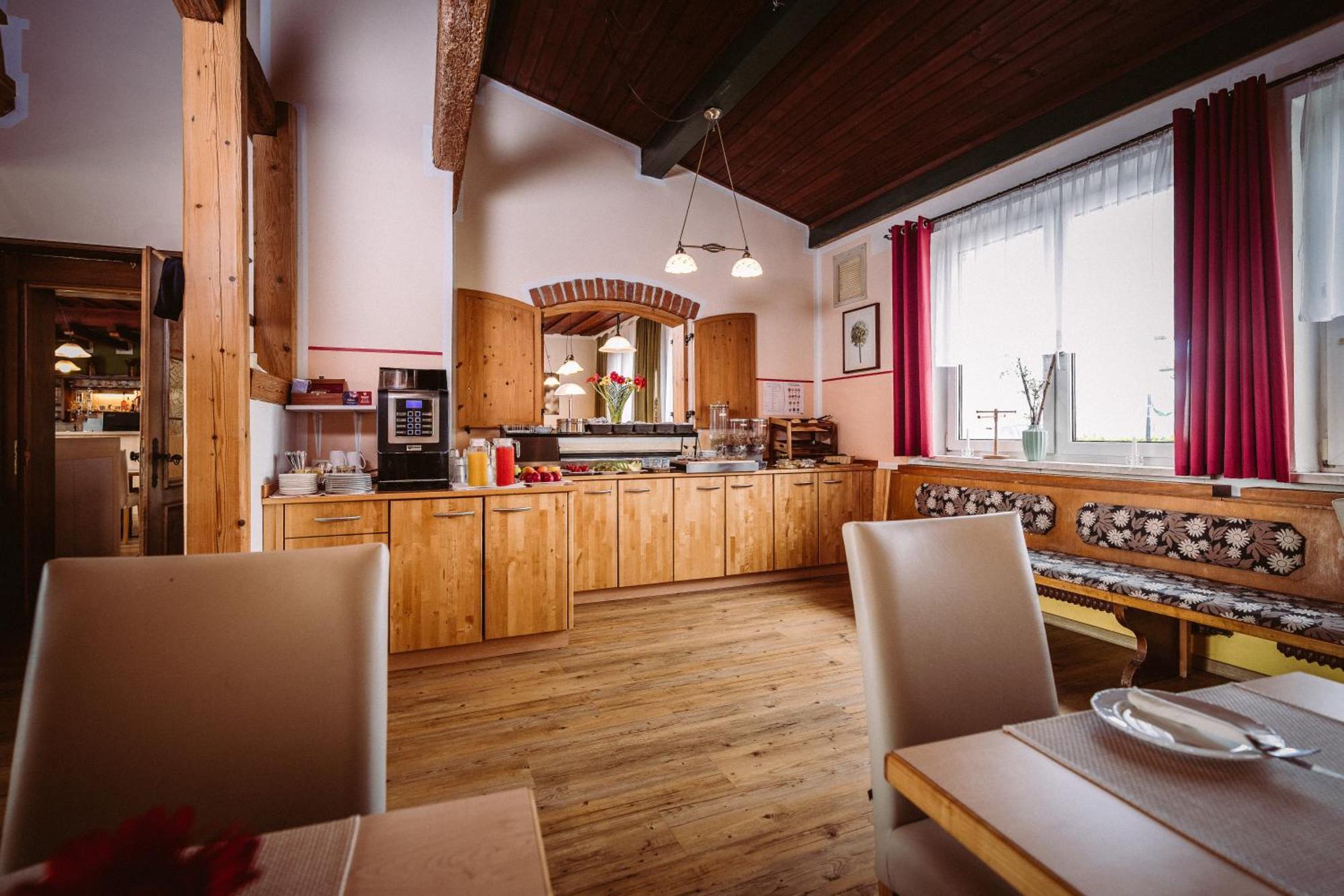Pension Baumgartner-Berghof Obernberg am Inn Buitenkant foto